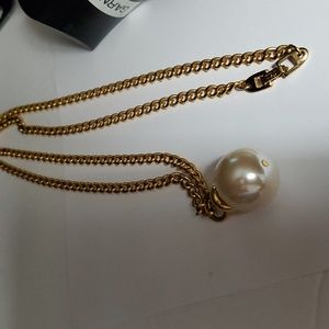 Vintage 30” NAPIER Gold Tone Chain Removable Huge Faux Pearl Pendant